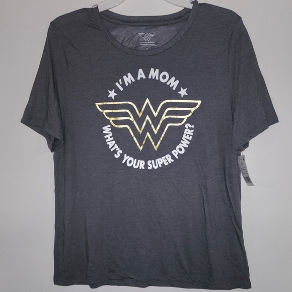Wonder Woman Gray T-Shirt - Picture 1 of 3